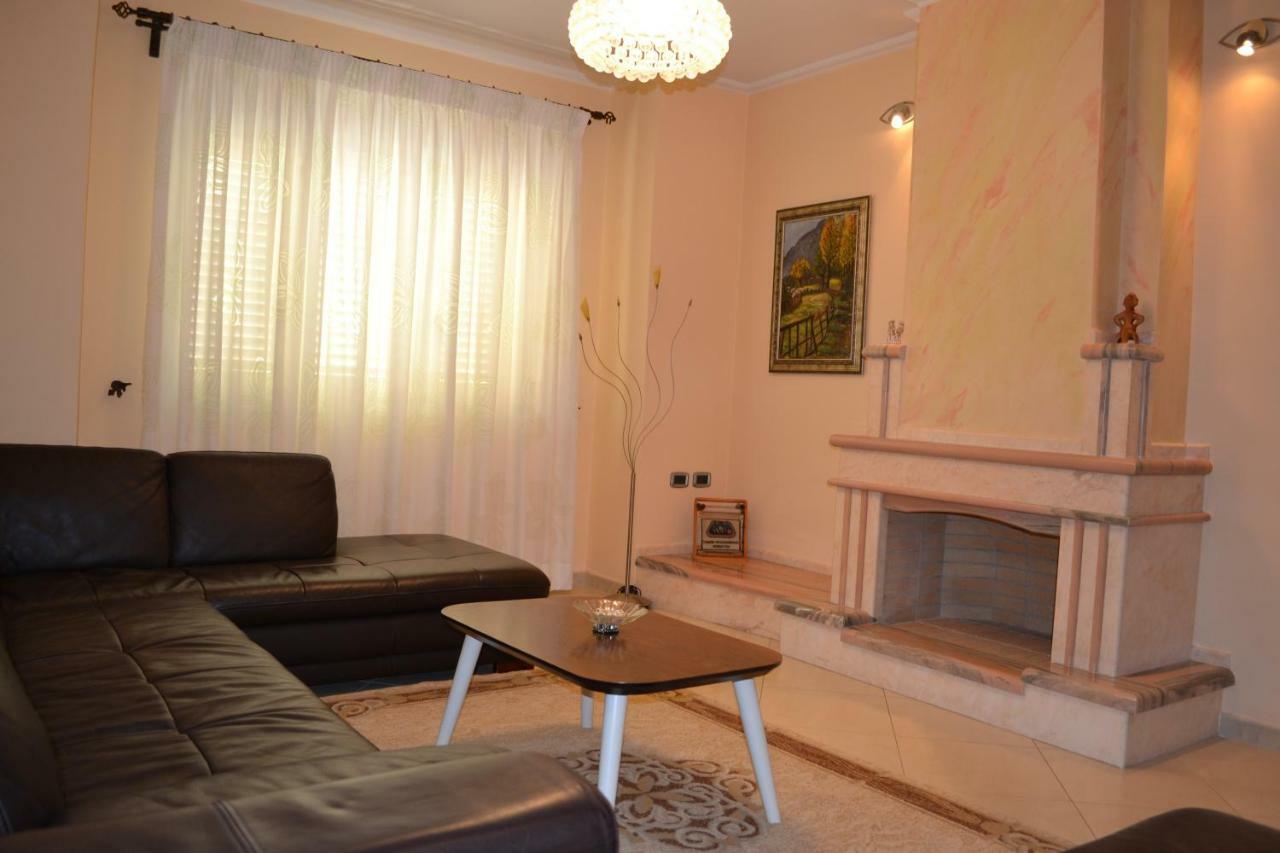 Penthouse Terrace 4 Bedrooms Apartment Vlorë Extérieur photo
