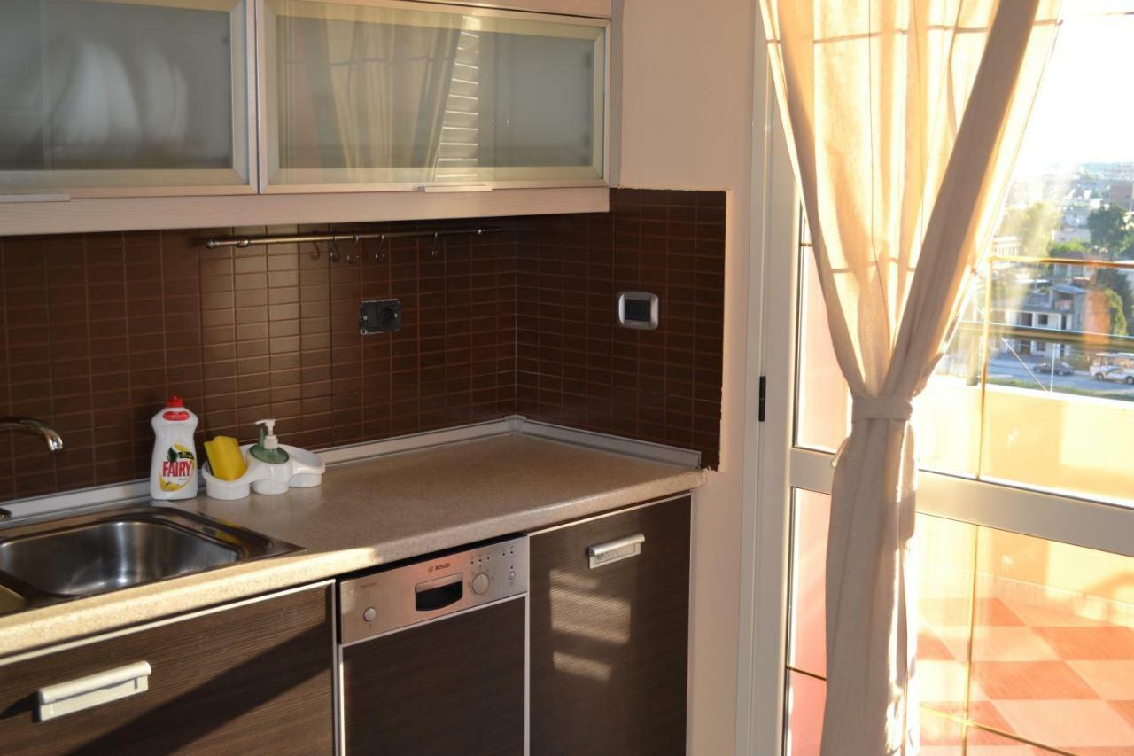 Penthouse Terrace 4 Bedrooms Apartment Vlorë Extérieur photo