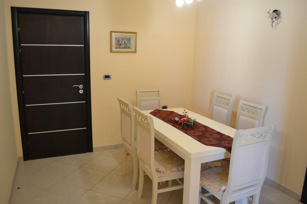 Penthouse Terrace 4 Bedrooms Apartment Vlorë Extérieur photo