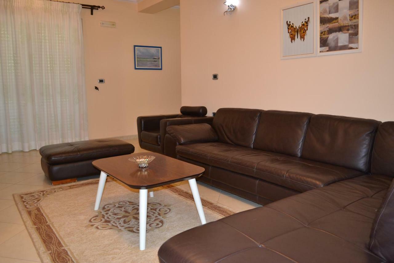 Penthouse Terrace 4 Bedrooms Apartment Vlorë Extérieur photo