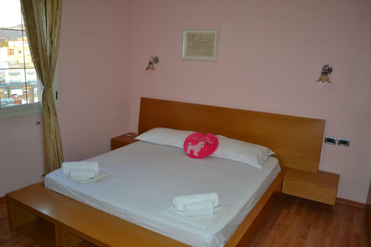 Penthouse Terrace 4 Bedrooms Apartment Vlorë Extérieur photo